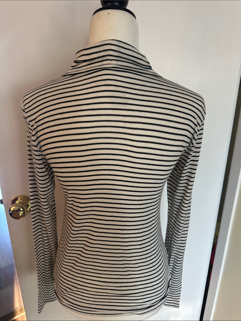 American Eagle Outfitters Black & White Striped Long Sleeve Mock Neck Top - Picture 2 of 2